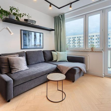Seaside Retreat Gdansk - 64M2, Parking, Workspace- By Rentujemy 외부 사진